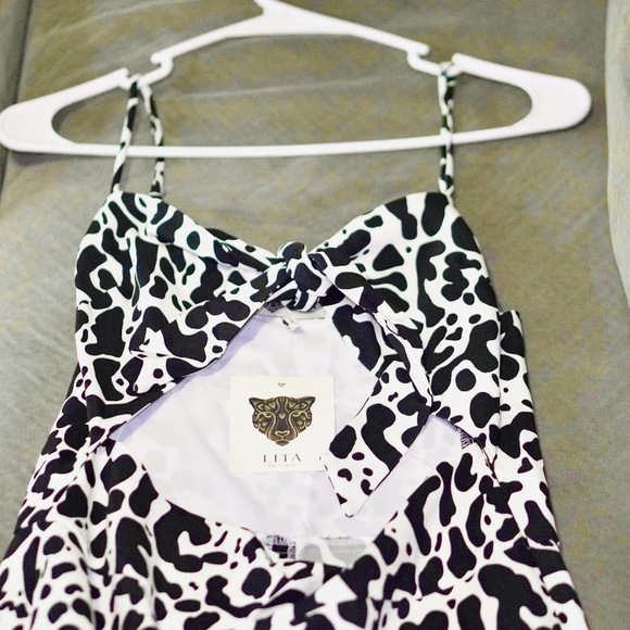Lita by Ciara size M Cheetah Print jumpsuit - Picture 3 of 3